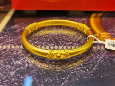 520选黄金 当终端价冲破520，爱情与钱包的博弈